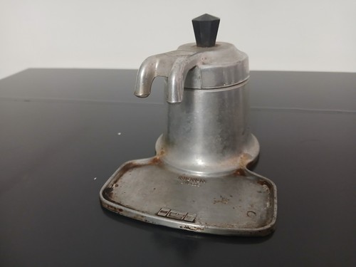 Vecchia caffettiera vintage - caffettiera,