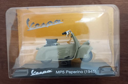 B5733 vespa collection - b5733,