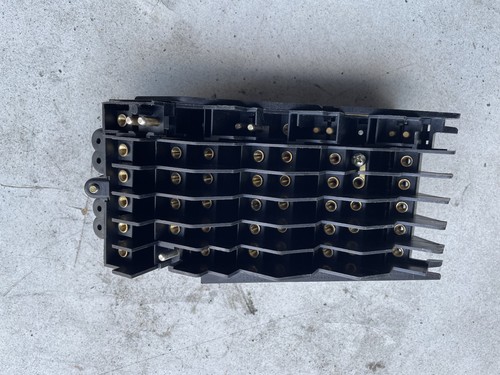 Scatola fusibili mercedes w124 - scatola,