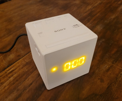 Sony radiosveglia cubo - sony,