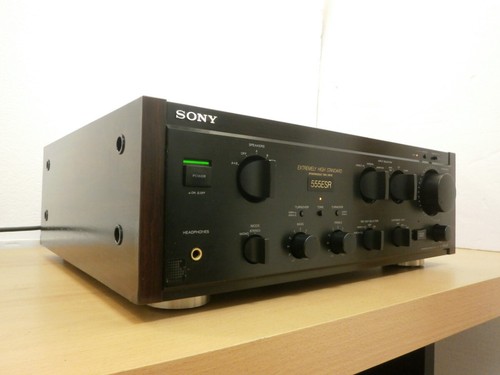 Amplificatore stereo integrato