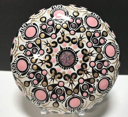 Mandala rosa pietra - -, fatta