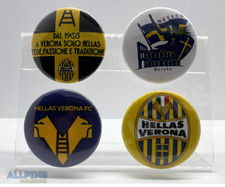 4 SPILLE PINS