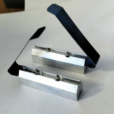 PAIR OF PLATES HINGE HINGE