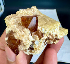 Cristalli di topazio naturale