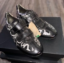 Scarpa Moschino bambino taglia