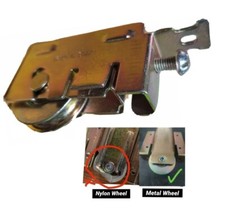 ARMADIO PORTA SCORREVOLE RUOTA