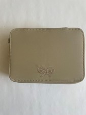 Nuovissimo Anya Hindmarch