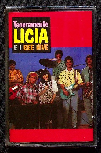 Teneramente licia bee - bee, hive