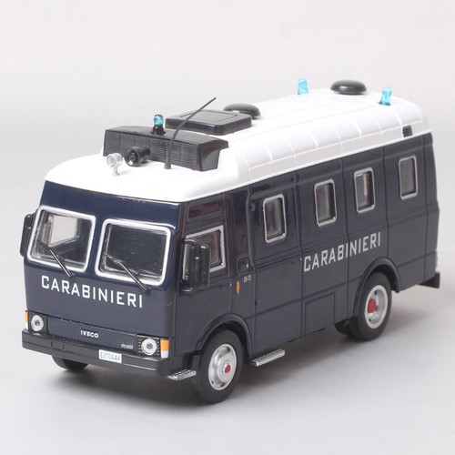Auto solo edicola iveco - auto, 1:43