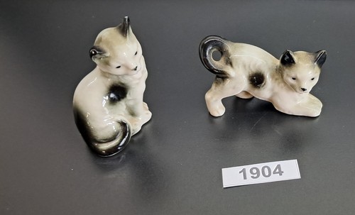 Pair vintage 1960s - of,