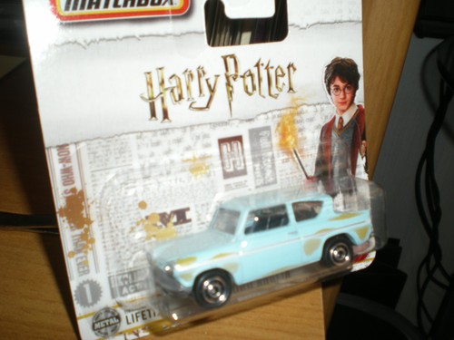 Matchbox die cast - matchbox, 1:64