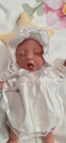 Mini micro preemie reborn doll - mini,