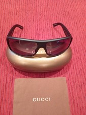 GUCCI, OCCHIALI DA SOLE IN BUONE CONDIZIONI CON SCATOLA ORIGINALE