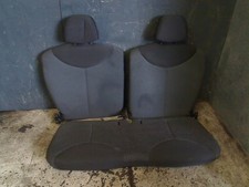 SEDILI ANTERIORI E POSTERIORE