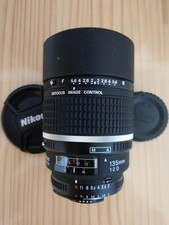 Nikon Nikkor AF DC 135mm f2 D