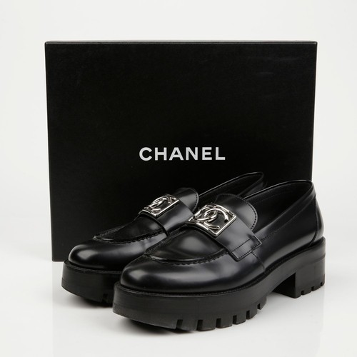 Chanel square logo - chanel, loafer