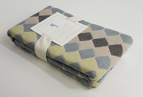 Nuovo fienile ceramica bambini