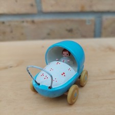 Carrozzina carrozzina in legno