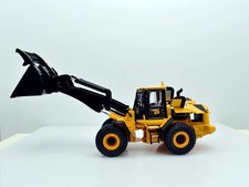 Modellino RUSPA escavatore JCB