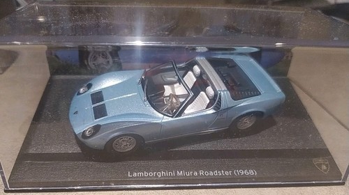 Die cast lamborghini miura - cast,