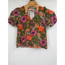 Top donna Michelle McDowell