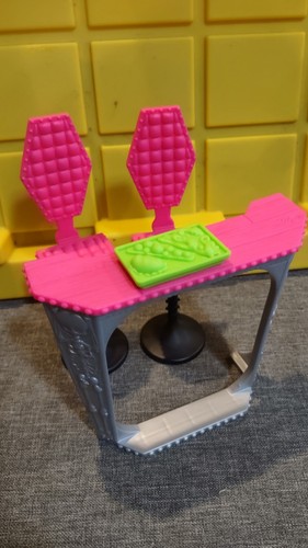 Monster high deluxe castle - deluxe,