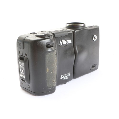Nikon coolpix 950 - nikon, +