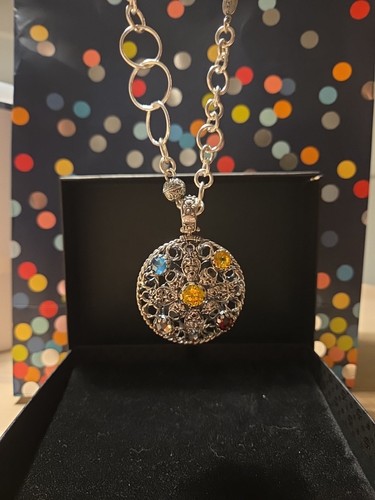 Collana pendente trottole - e,