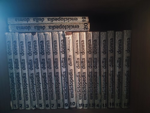 Enciclopedia della donna - della,