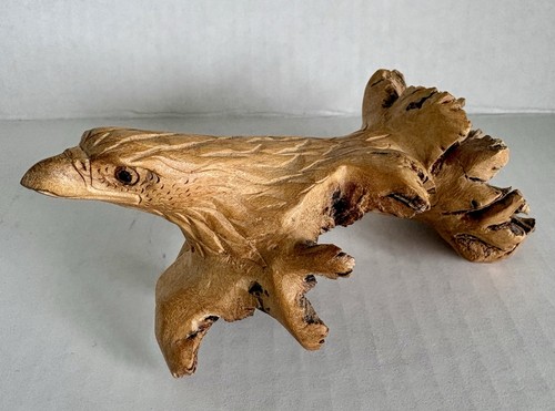 Scultura radice legno aquila