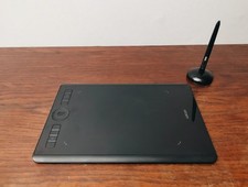 Wacom Intuos Pro M PTH-660 +