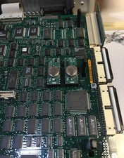 Tektronix TDS784D 700x 600x