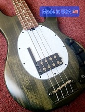 Musicman Bass pollice grande