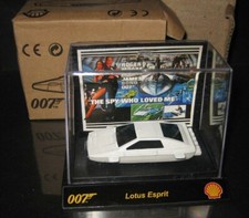 CORGI COLLEZ CINEMA SHELL  JAMES BOND 007 MINT LOTUS ESPRIT THE SPY WHO LOVED ME