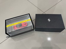Modellino auto 1:64 OEM rosso