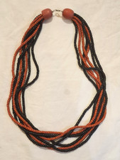 Collana multifilo stile