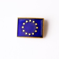 Pins, insigne boutonnière