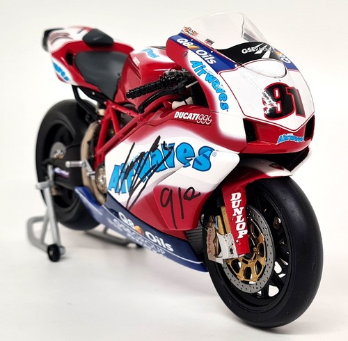 Minichamps ducati 999f04 - ducati,