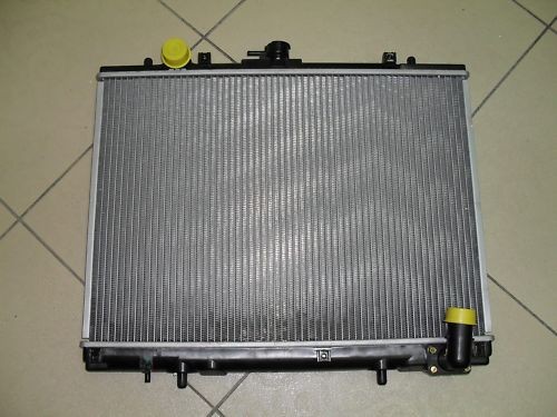 Radiatore motore mitsubishi - radiatore,