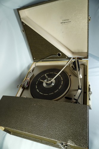 Magnavox giradischi portatile - giradischi,