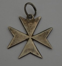 Croce di Malta ` argento fob
