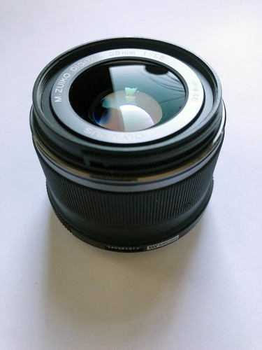 Olympus zuiko f1 - zuiko,