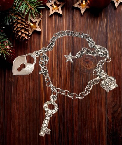 Bracciale vintage con charms