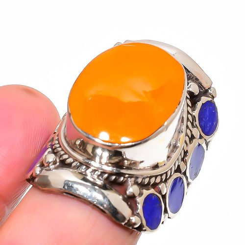 Anello con pietre preziose
