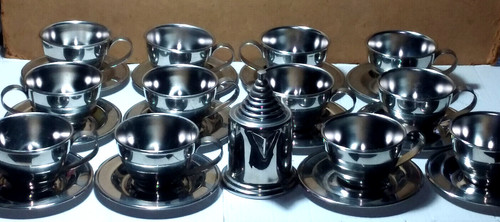 Tazze con piattini - 12,