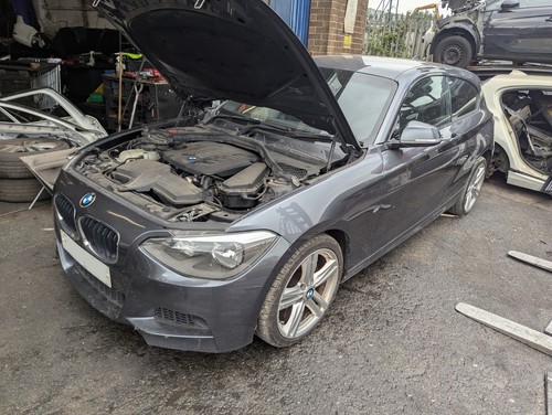 F21 bmw serie 118d sport - 1,