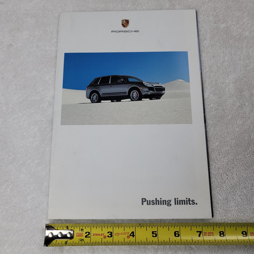 Poster pieghevole brochure