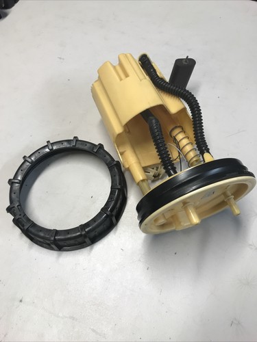 Pompe carburant immergée - pompe, a