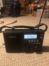 Grundig S450DLX radio da campo